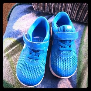 ❤️Nike, EUC/like new toddler shoes, size 8c